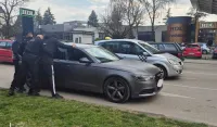 (FOTO) Nik&scaron;ić: Preventivne aktivnosti u susret održavanju fudbalskog turnira, pronađene baklje, petarde i palice