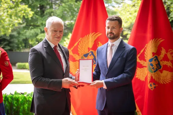 Milatović uručio državna odlikovanja: Svojim djelom ostavili trajan pečat