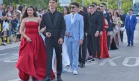 (FOTO) Maturski defile učenika Srednje mje&scaron;ovite &scaron;kole "25. maj"