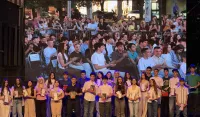 (FOTO/VIDEO) "Dan najboljih" na Trgu nezavisnosti: Grad nagradio najbolje polumaturante