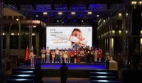 (FOTO/VIDEO) "Dan najboljih" na Trgu nezavisnosti: Grad nagradio najbolje polumaturante