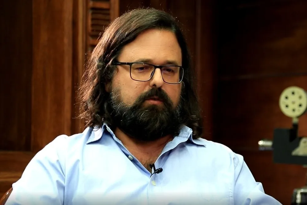 Andrej Nikolaidis