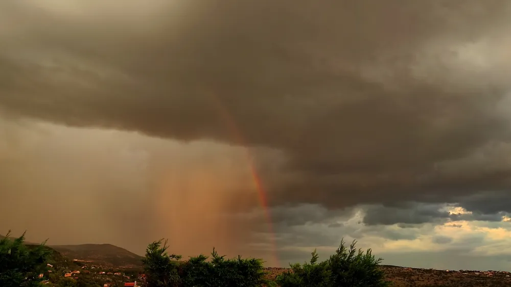 ZA SJUTRA NAJAVLJEN METEO-ALARM: Moguće vremenske nepogode
