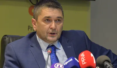 Medojević optužen da je odavao podatke Vukotiću: Tvrdi da je radio u korist države