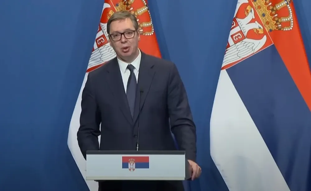 Vučić naredio: Vojska u stanju pripravnosti, dignut nivo borbene gotovosti