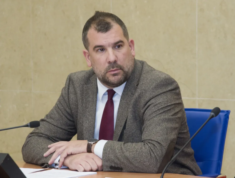 sjednica administrativnog odbora za skidanje imuniteta poslanicima