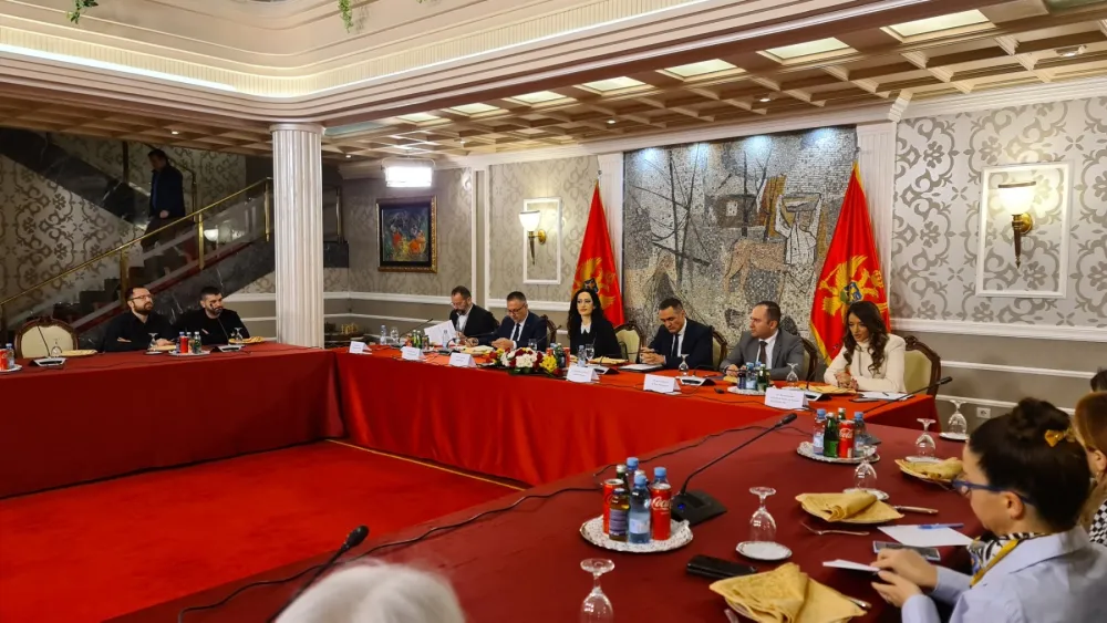 Aleksandar Damjanović na radnom doručku 