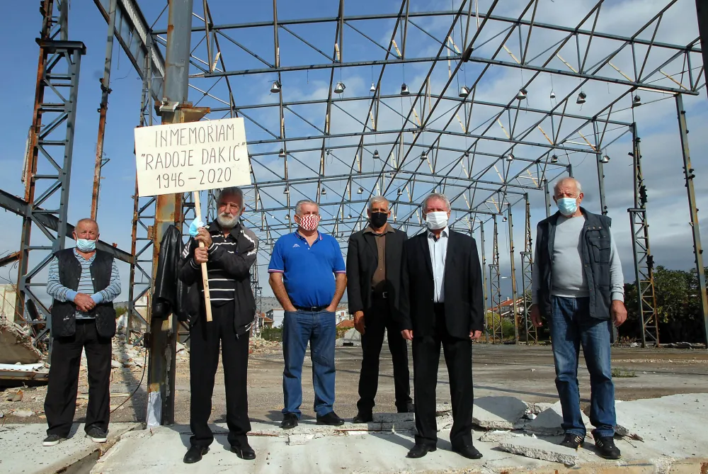 radoje dakic fabrika protest