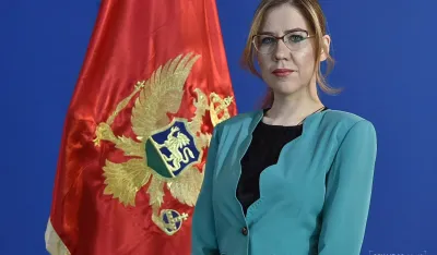Весна Братић