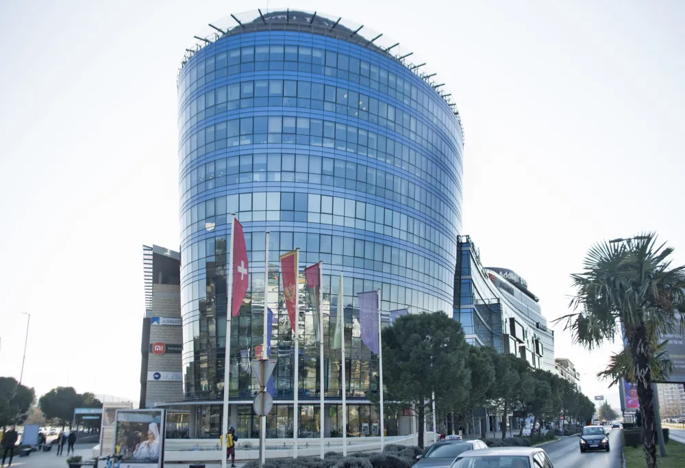 atlas kapital centar, kapital plaza