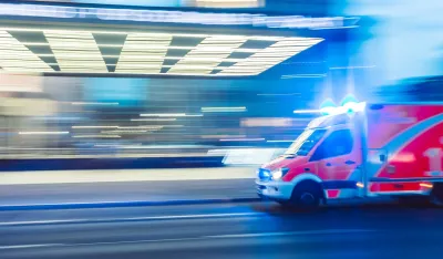 U klizi&scaron;tima i poplavama najmanje 54 poginulih