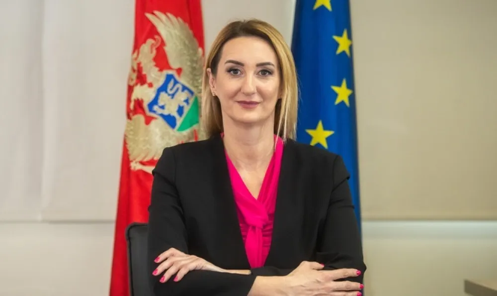 Јелена Перовић