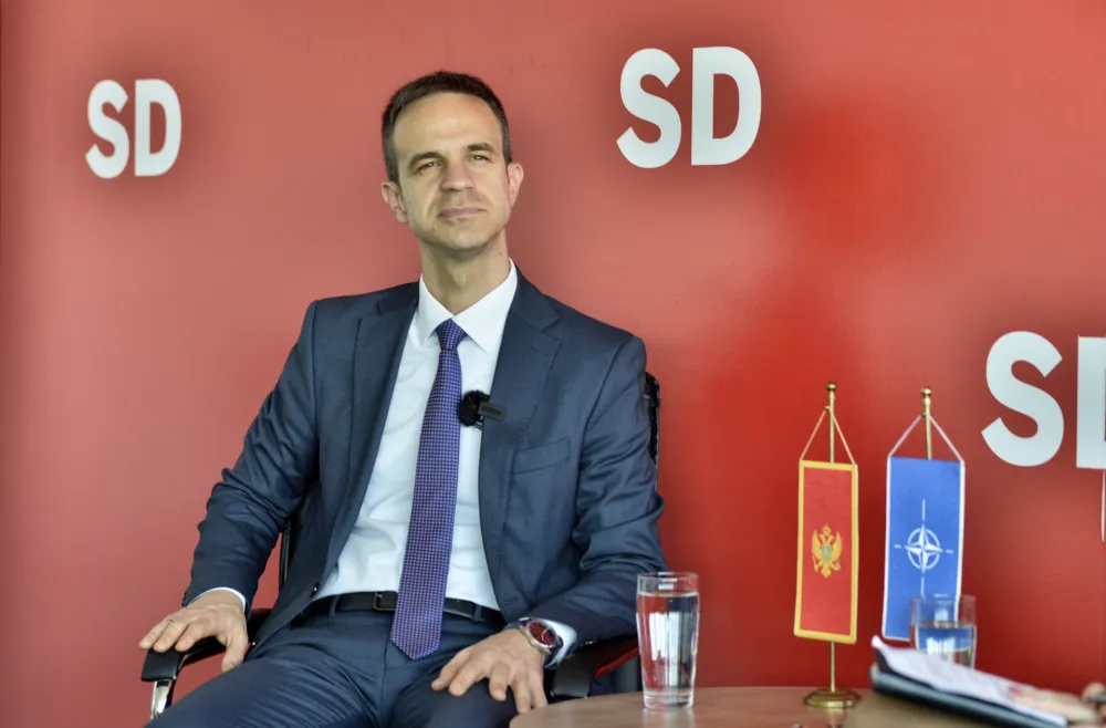 Intervju sa Borisom Mugosom, Boris Mugosa, poslanik SD Boris Mugosa