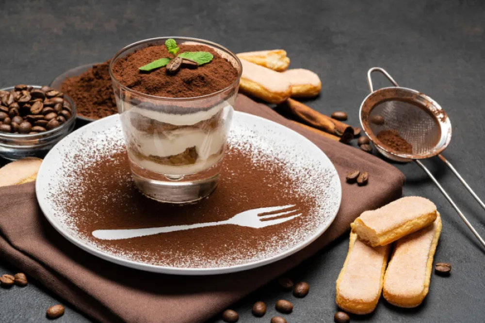 Lažni tiramisu u ča&scaron;i
