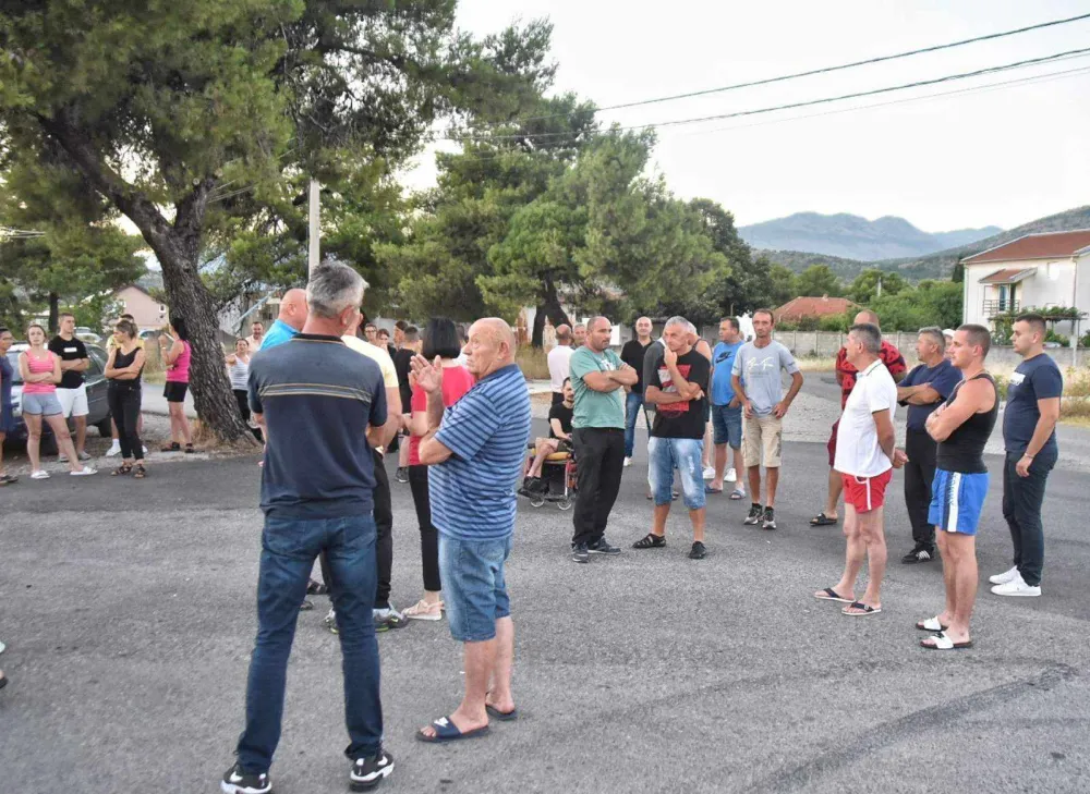 sa protesta