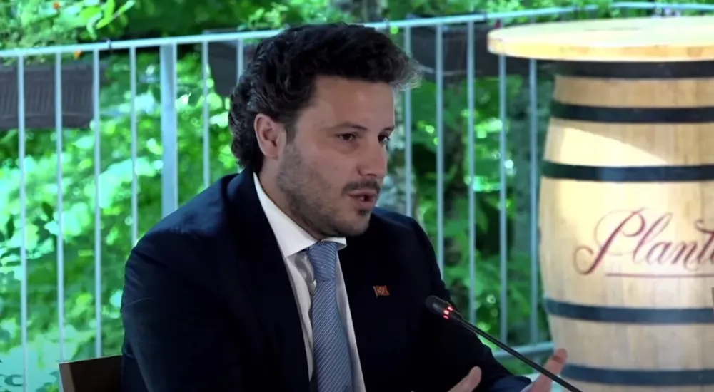 dritan abazović