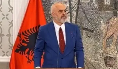 Edi Rama, prilagođena slika
