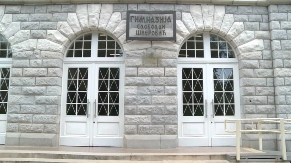 Gimnazija "Slobodan &Scaron;kerović"