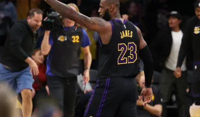 Lebron Džejms 
