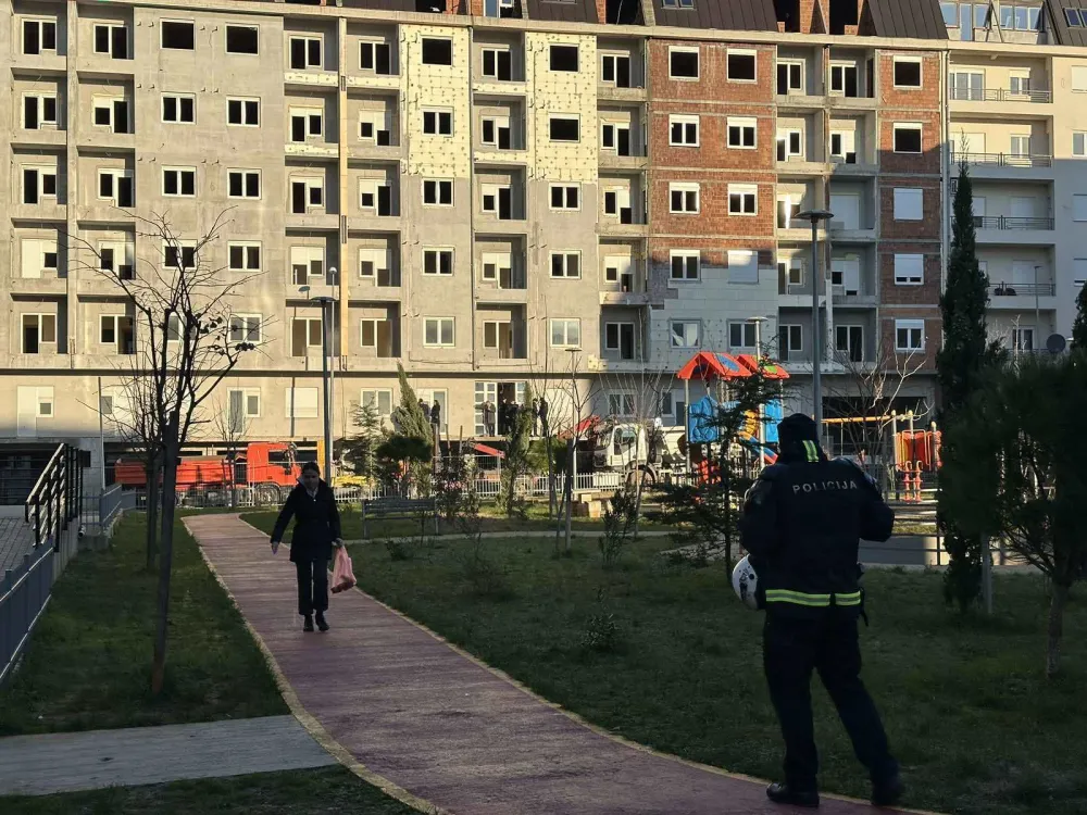 Ru&scaron;enje Lamele C ispod Ljubovića