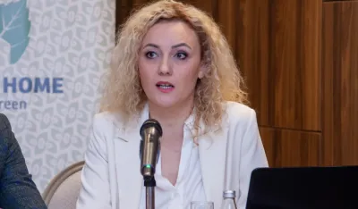 Azra Vuković