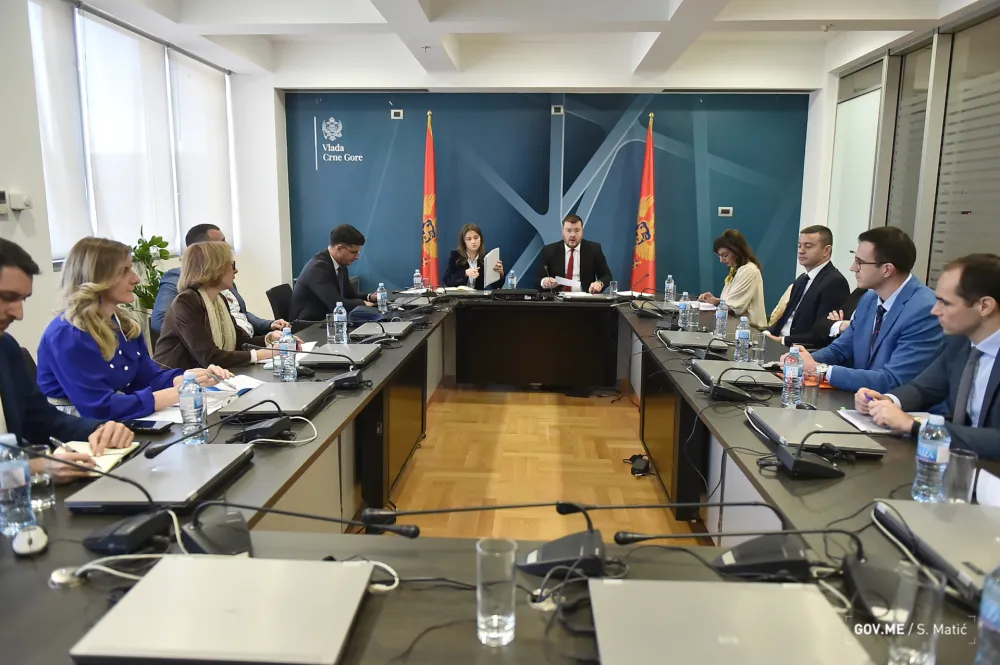 Koprivica: Zbog kladionica oko &scaron;kola kazne od oduzimanja koncesije do pokretanja krivične odgovornosti