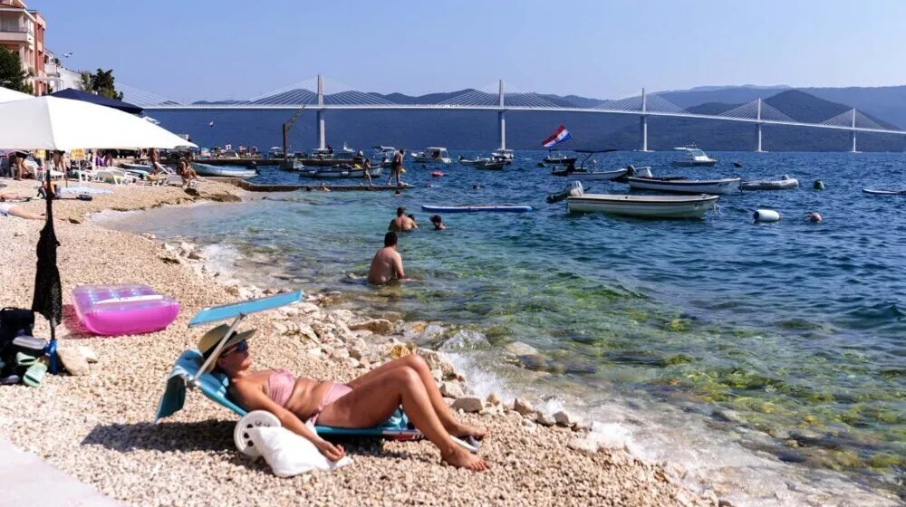 Monstat: Na Crnogorsko primorje najvi&scaron;e dolazili turisti iz Rusije, Srbije i BiH