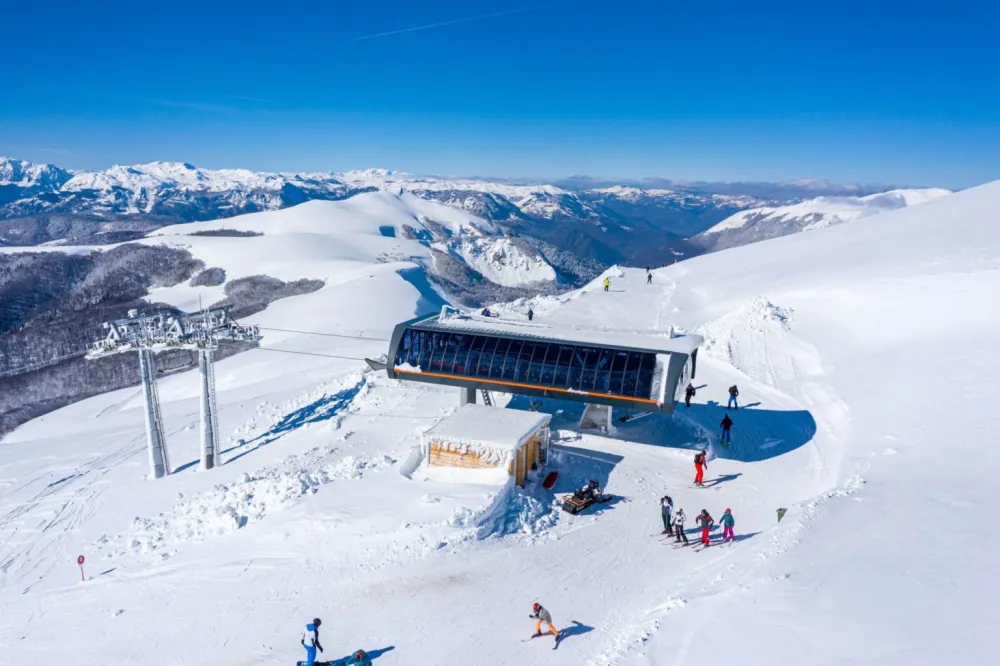 Kola&scaron;incima sporno osnježivanje skijali&scaron;ta vodom iz Ljevaje