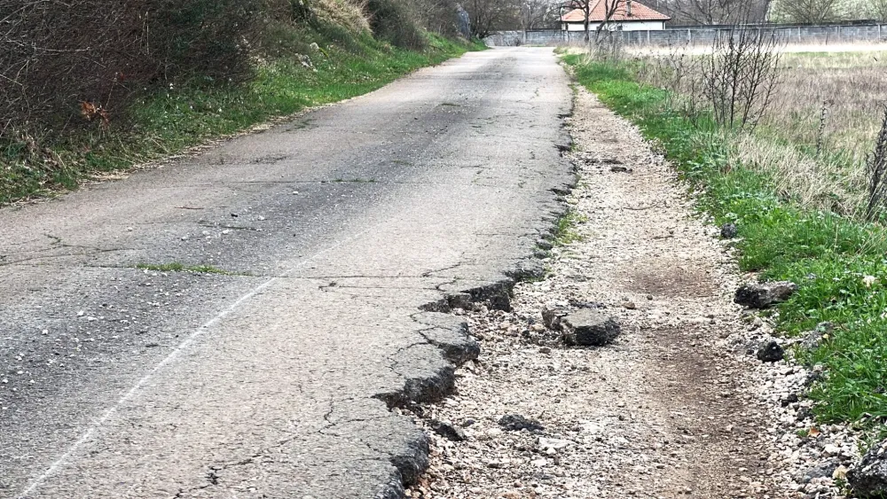 (VIDEO) I pored konkretnih obećanja da stižu 5. februara, na Drezgi jo&scaron; čekaju putare