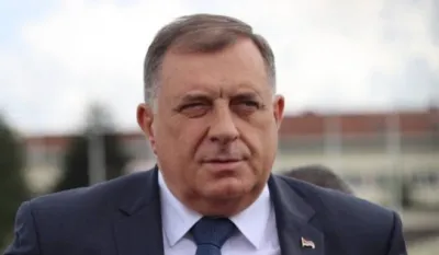 Dodik: Povlačim račune iz banaka, predlažem da to svi urade