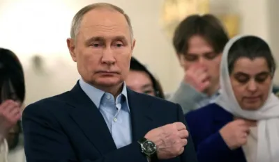 (VIDEO) Putin je zapalio svijeću za stradale, Medvedev poručio: Osvetićemo svakoga