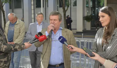 Grupa biv&scaron;ih radnika "Vektra Boke" tvrdi da Brković hoće da prevari Privredni sud