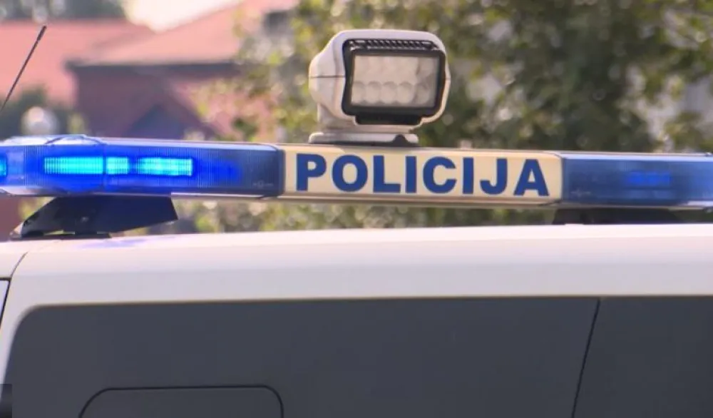 Uhap&scaron;en Budvanin, vozio drogiran sa kokainom u prtljažniku