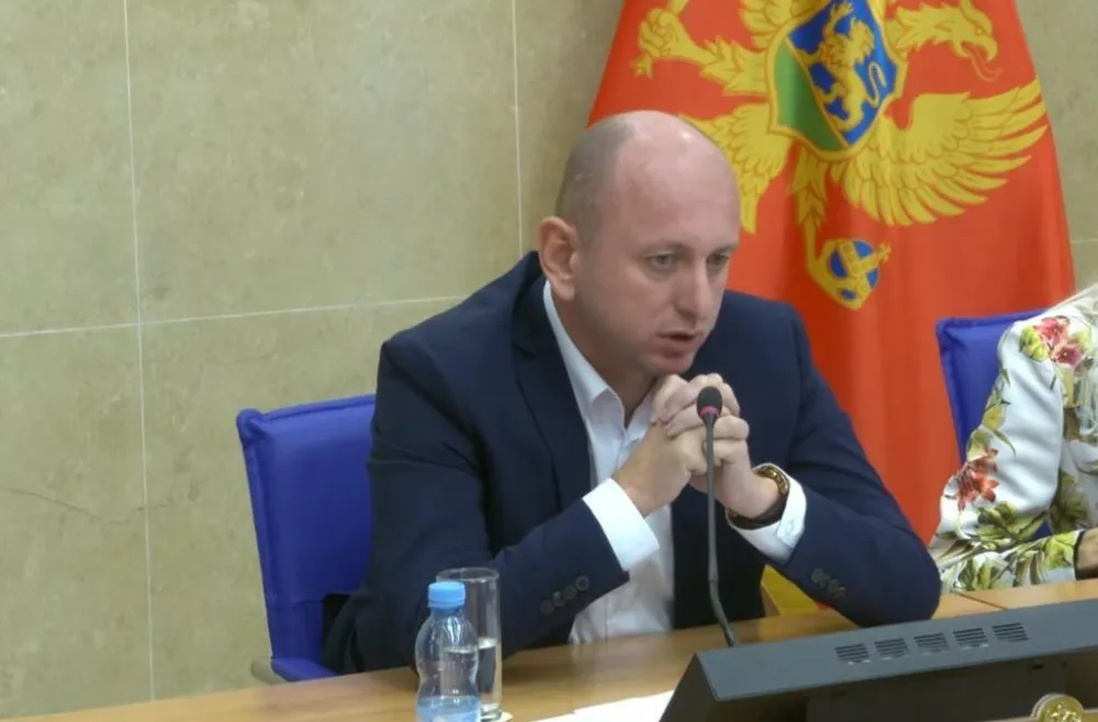 Knežević: Očekujemo podr&scaron;ku parlamenta da se Dajbabe dodaju grupi zetskih naselja
