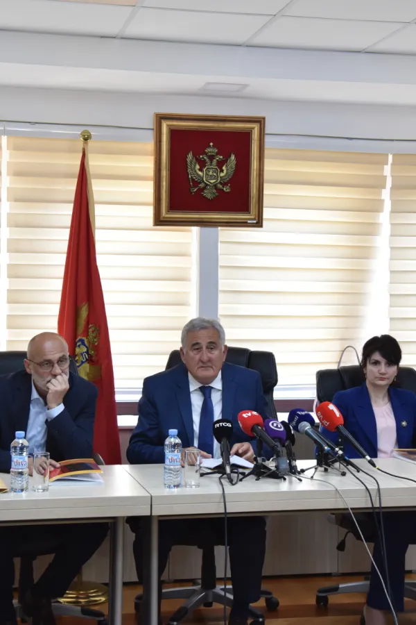 (VIDEO) Za tri godine 106 sudiјa napustilo funkciјu
