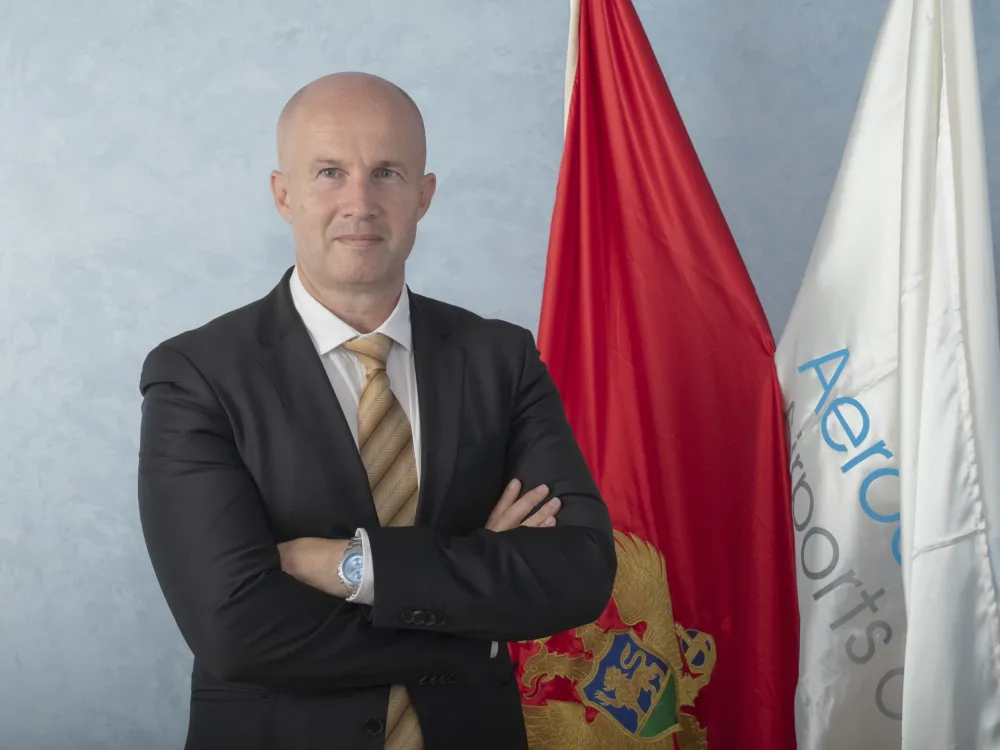 Smijenjenog direktora vratili da bude v.d. -&nbsp;Dra&scaron;ković ponovo vodi Aerodrome