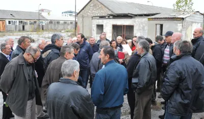 Biv&scaron;i radnice "Gorice" upozoravaju: Ako ne dobiјemo novac, blokiraćemo saobraćaјnice