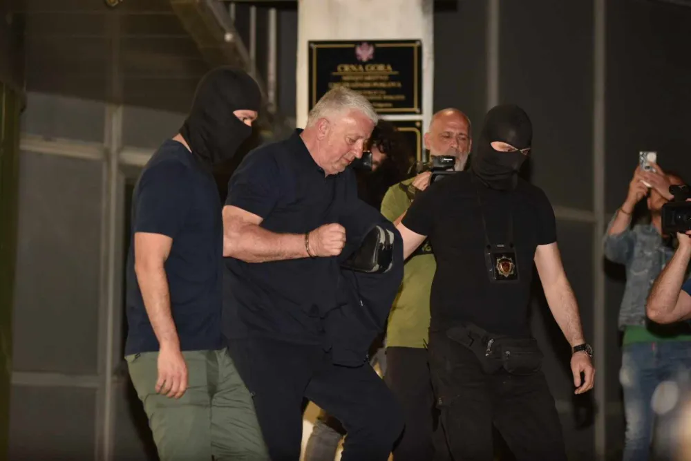 (FOTO/VIDEO) Katnića i Lazovića privode u SDT na saslu&scaron;anje
