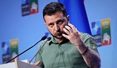 Zelenski: Bajden obećao slanje vojne pomoći Ukrajini, čim je Senat izglasa