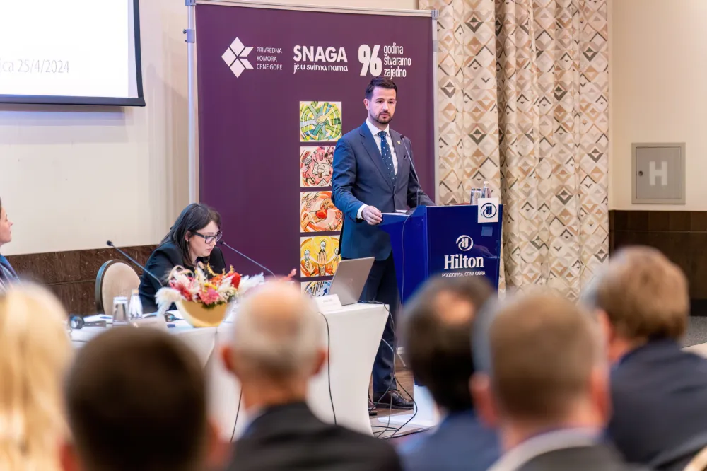 Milatović otvorio poslovni forum Crne Gore i Slovenije