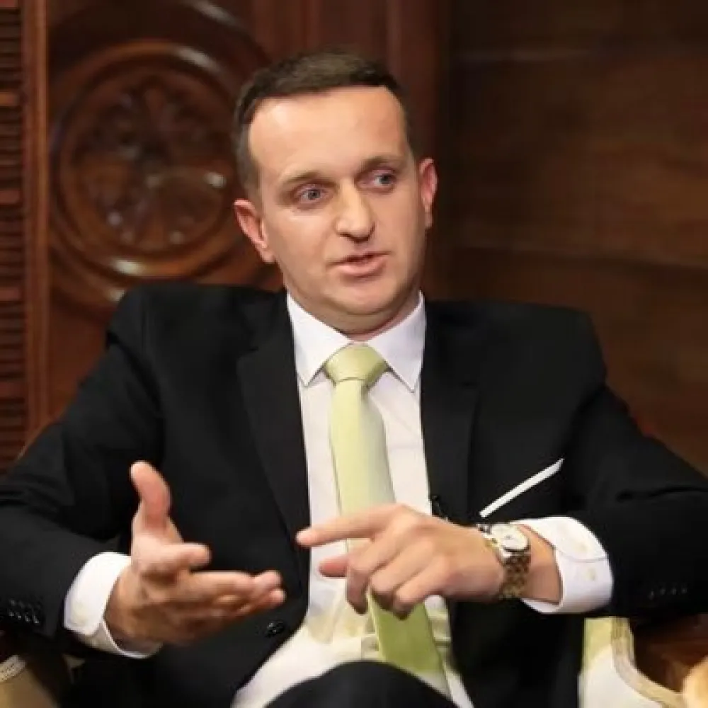 Đuričković PES-u: Kosponzori&scaron;ite rezoluciju ili se svrstajte sa zvaničnim Beogradom