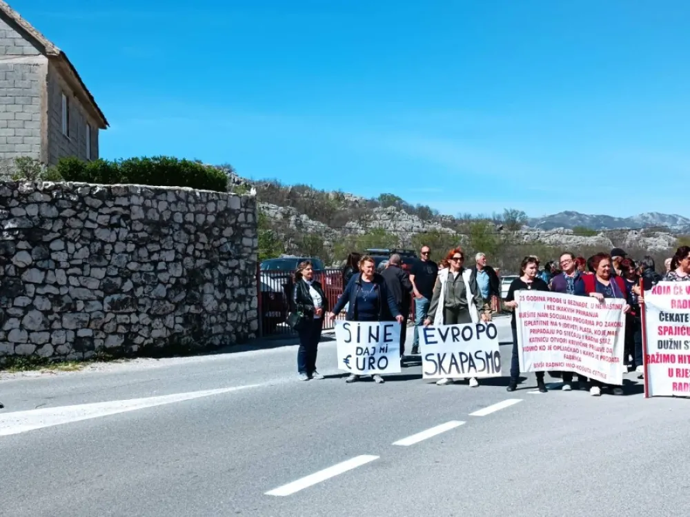 Biv&scaron;i radnici "Ko&scaron;ute" traže razgovor sa premijerom