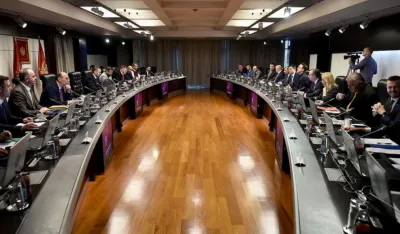 Vlada Crne Gore usvojila je&nbsp;Informaciju&nbsp;o finansiranju organizacije Samita lidera zemalja Zapadnog Balkana (WB6) o Planu rasta, koji će biti održan 15. i 16. maja 2024. godine u Kotoru.