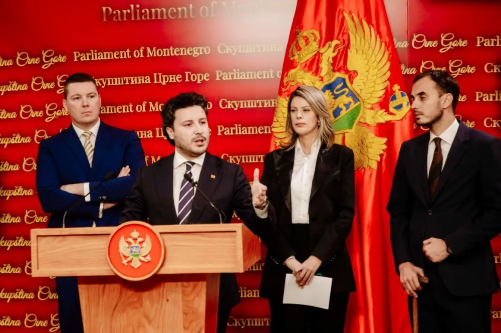 URA: &Scaron;verc cigareta zaustavljen za vrijeme Abazovićeve Vlade