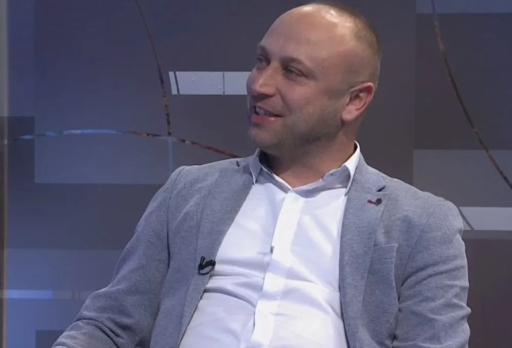 Vujović: Kolektivni mora ostati ili će radnici imati svoj odgovor