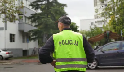 Zabrana saobraćaja za teretna vozila, autobuse i kampere od 15. juna do 15. septembra