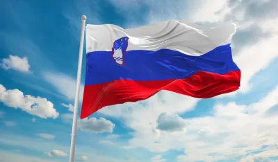 Slovenija isporučila Ukrajini bataljon oklopnih vozila iz vremena JNA