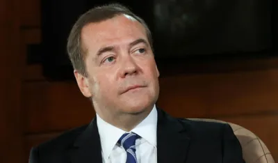 Medvedev: Kijevu bolje da prihvati Putinov prijedlog
