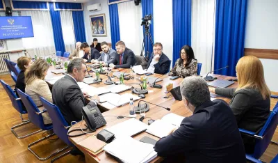 MJU: Zakon o SPI upućivan tri puta, parlament se bavio formom, ne su&scaron;tinom