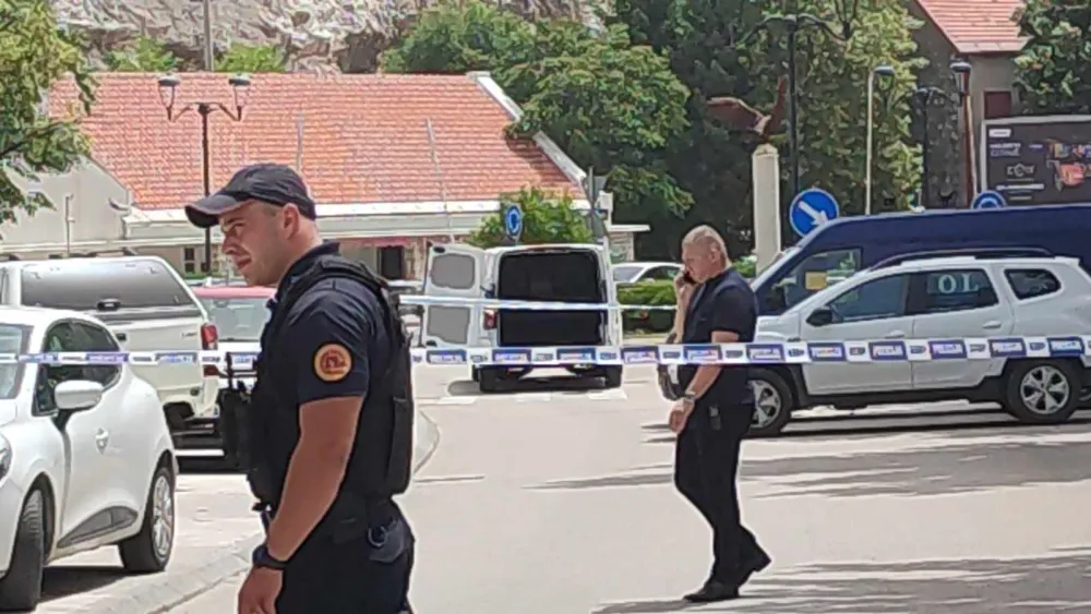 Rat klanova odnio јo&scaron; dva života, stradaјu i nedužni